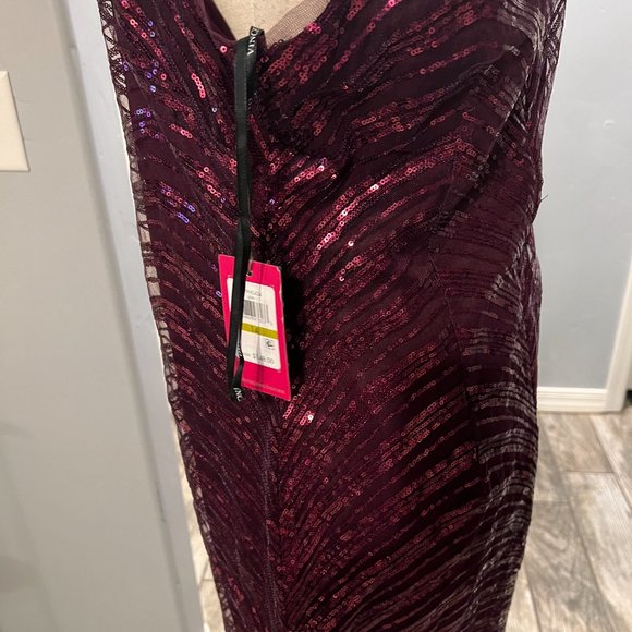COPY - Vince Camuto Burgundy Sequin Cocktail Party Dress Size 14 Sleeveless Shi… - Picture 4 of 5